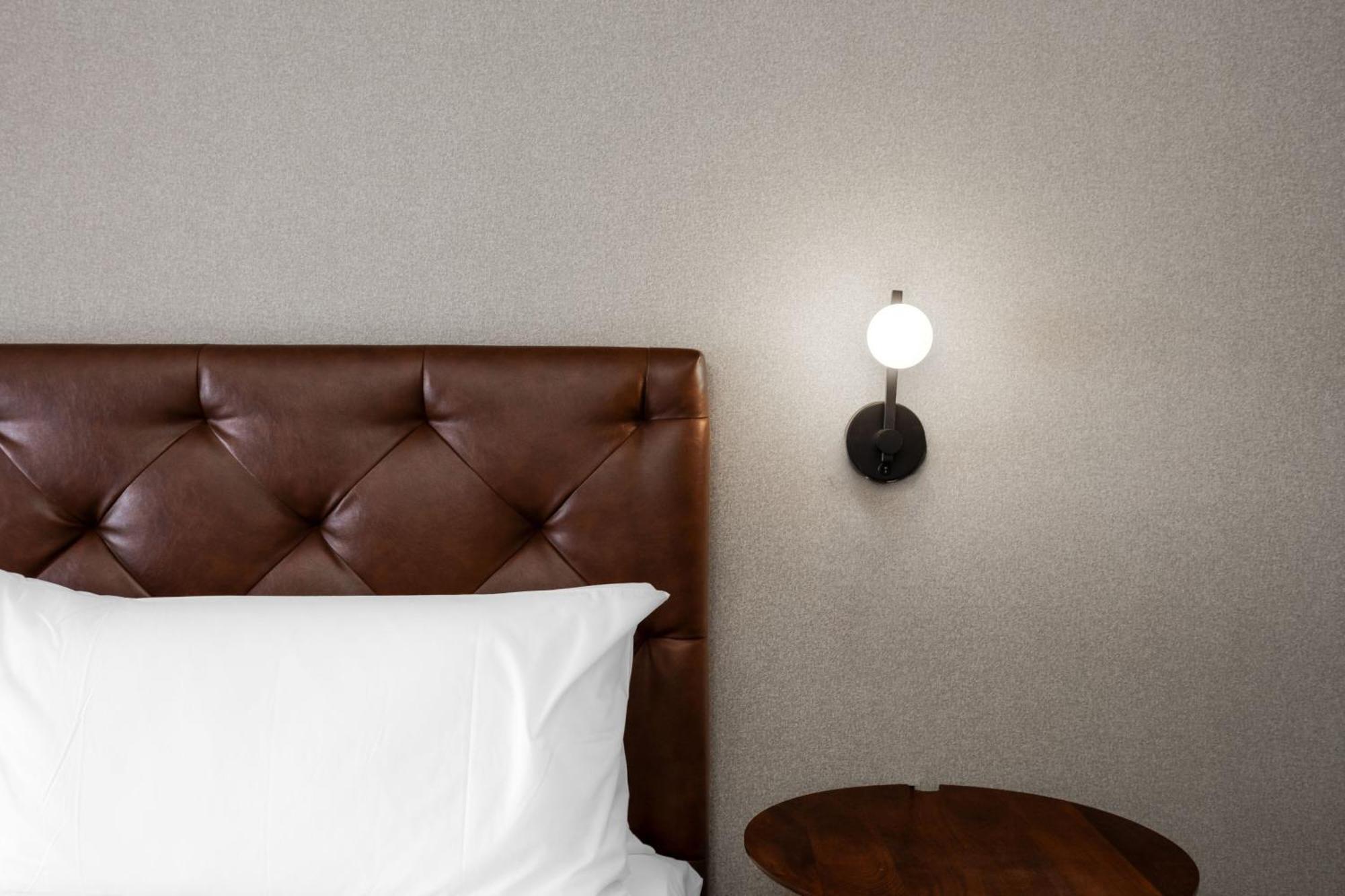 Four Points By Sheraton Kelowna Airport מראה חיצוני תמונה